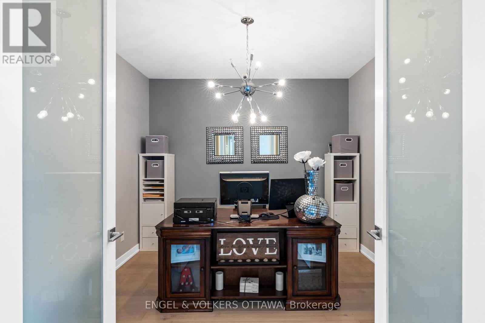 532 Leimerk Court, Ottawa, ON - Indoor Photo Showing Other Room