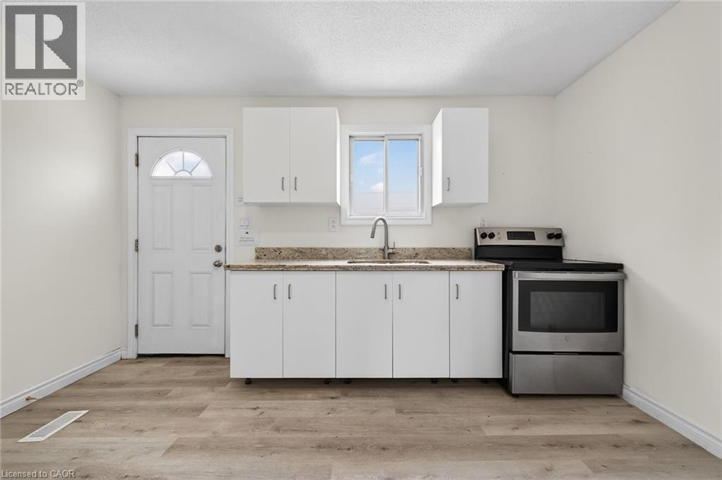 4049 6 Highway, Hamilton, ON