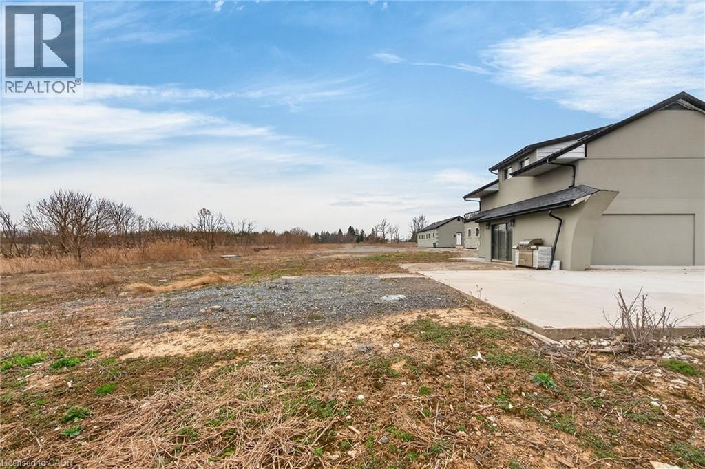 4049 6 Highway, Hamilton, ON