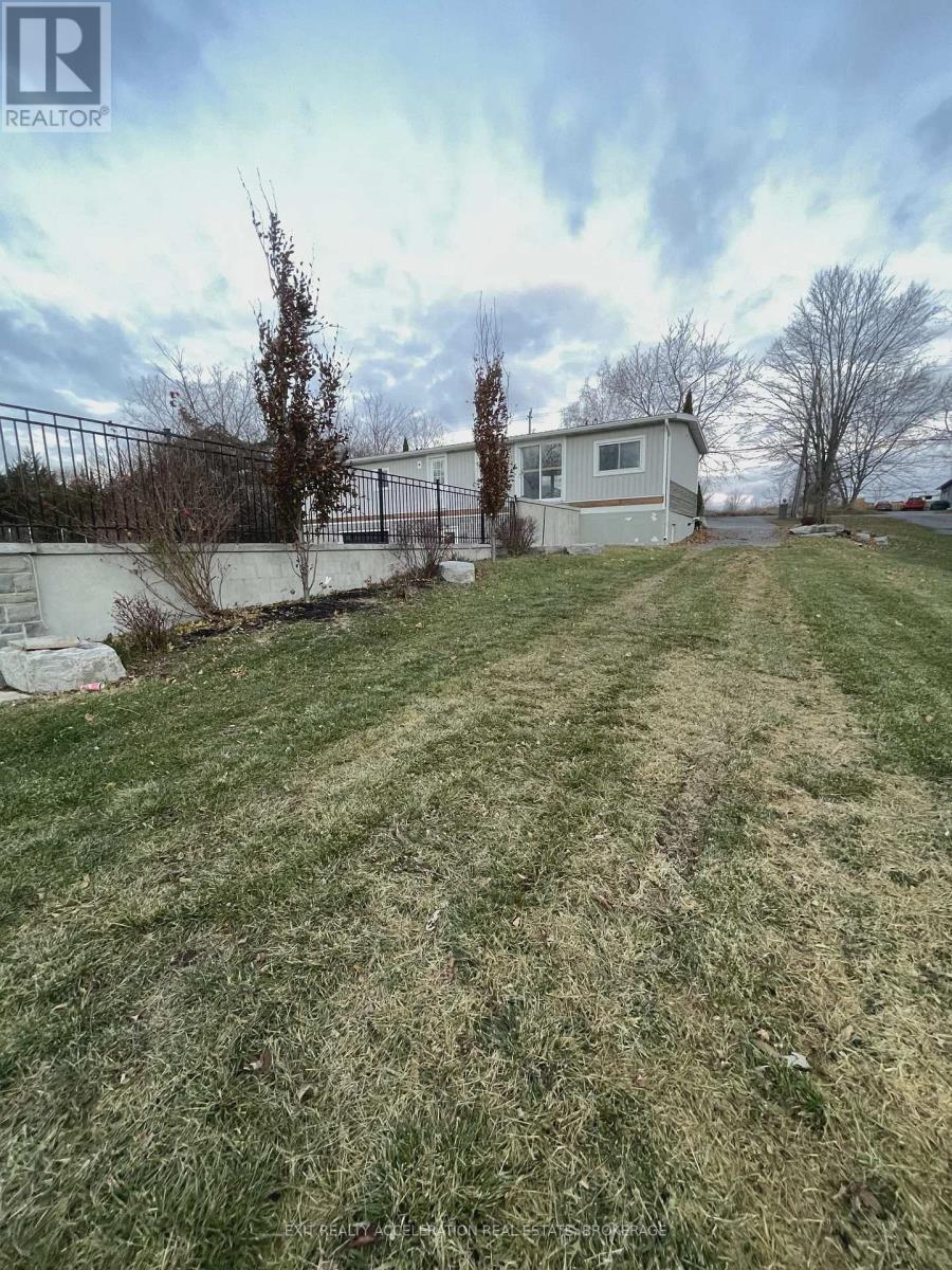 38 Main Street, Deseronto (Deseronto (Town)), ON - Outdoor