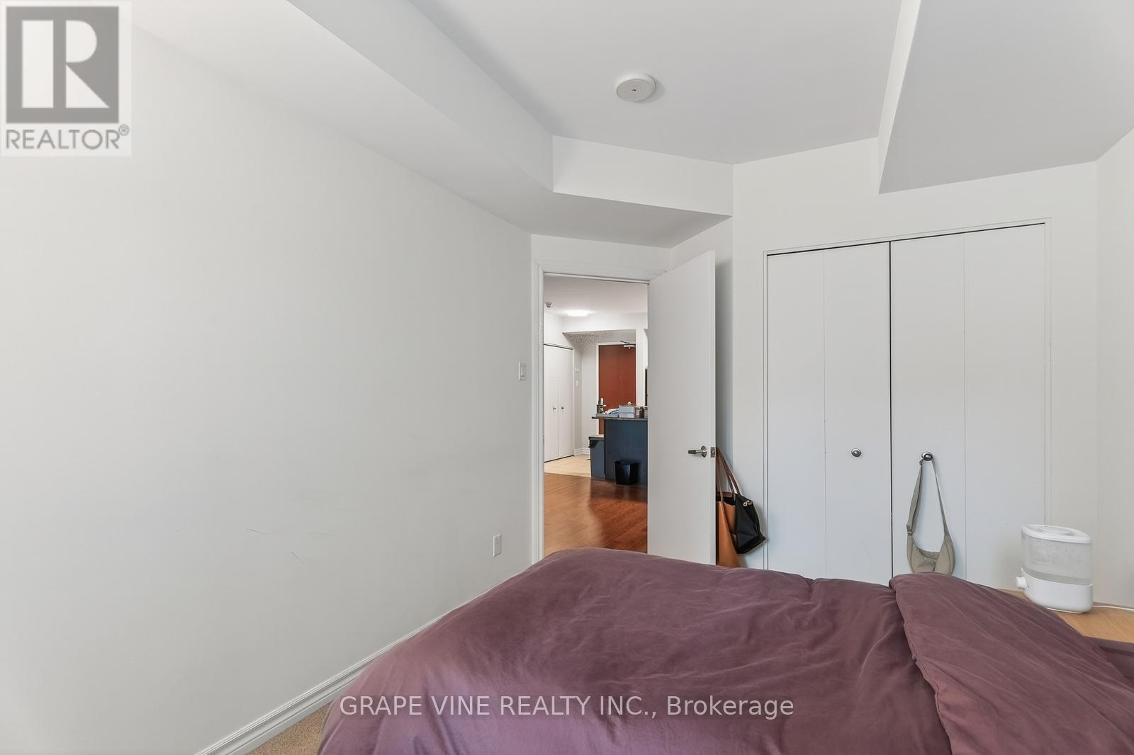 304 - 234 Rideau Street, Ottawa, ON - Indoor Photo Showing Bedroom