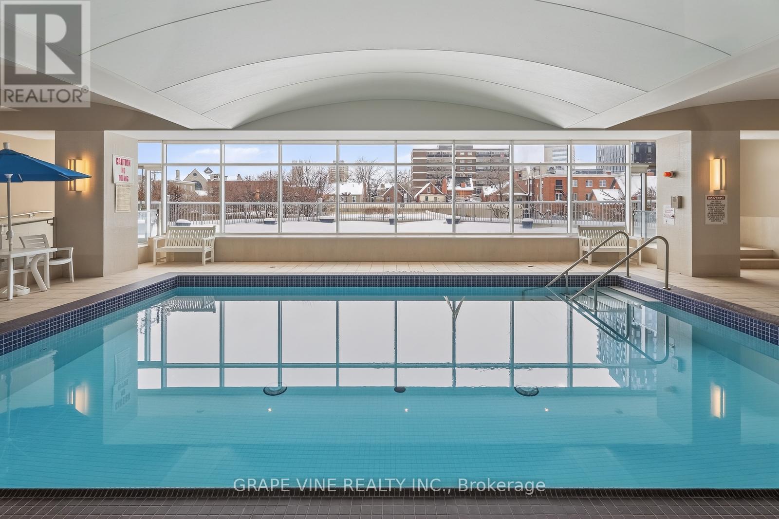 304 - 234 Rideau Street, Ottawa, ON - Indoor Photo Showing Other Room With In Ground Pool
