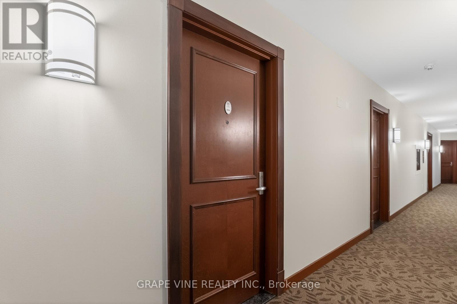 304 - 234 Rideau Street, Ottawa, ON - Indoor Photo Showing Other Room