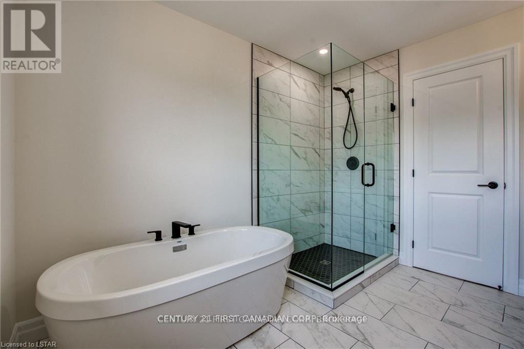 58 Aspen Circle, Thames Centre (Thorndale), ON - Indoor Photo Showing Bathroom