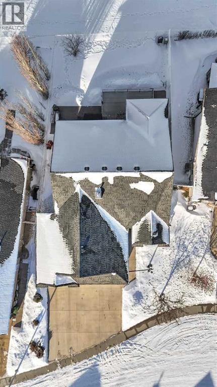 132 Illingworth Close, Red Deer, AB - Outdoor