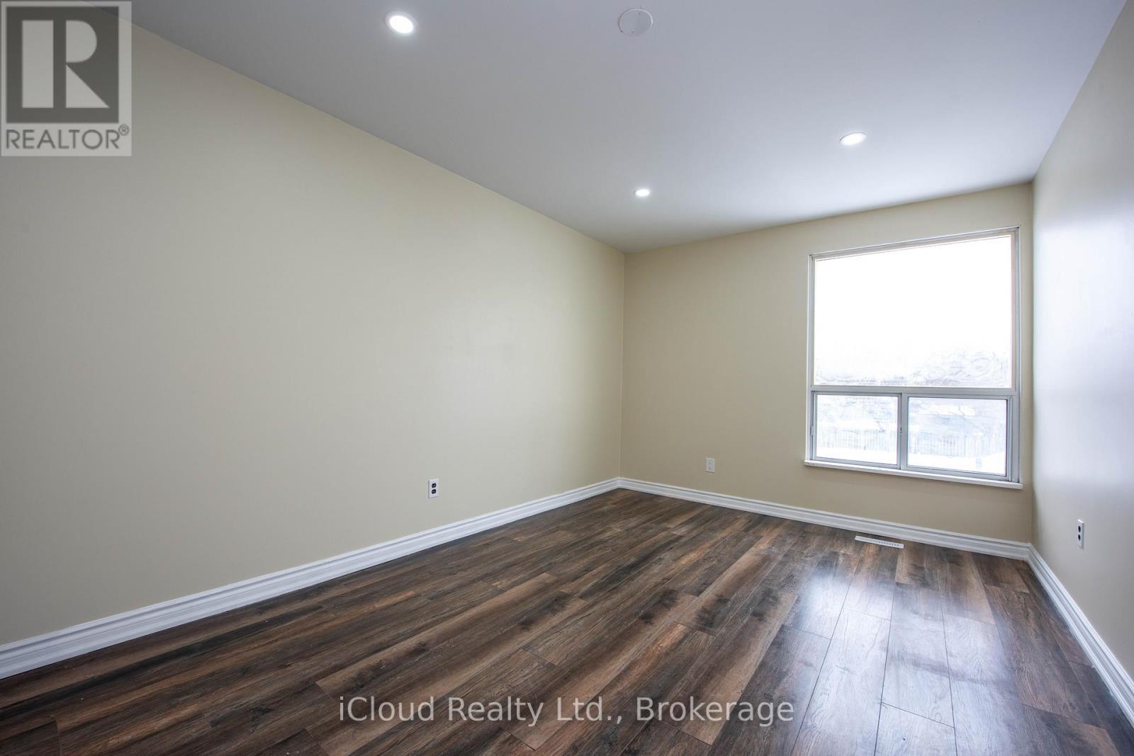 82 Griselda Crescent, Brampton, ON - Indoor Photo Showing Other Room
