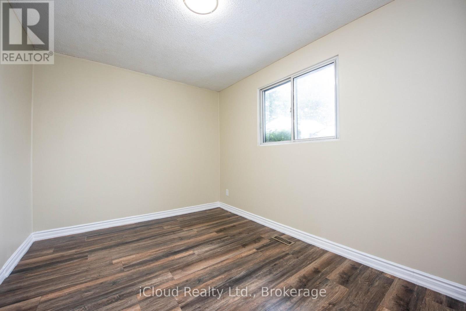 82 Griselda Crescent, Brampton, ON - Indoor Photo Showing Other Room