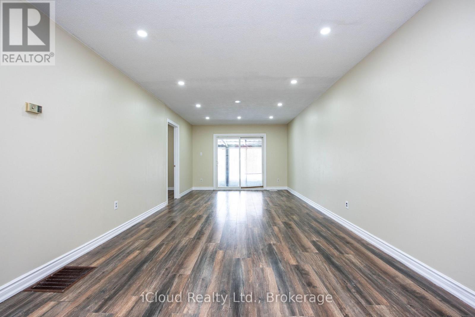 82 Griselda Crescent, Brampton, ON - Indoor Photo Showing Other Room