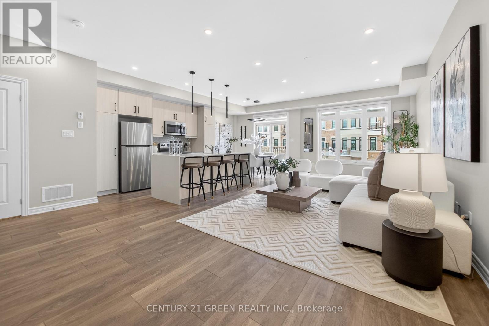 1166 Lloyd Landing Drive E, Milton, ON - Indoor Photo Showing Other Room