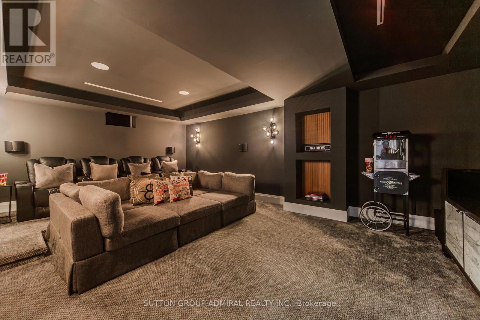 16 Bluff Trail, King, ON - Indoor