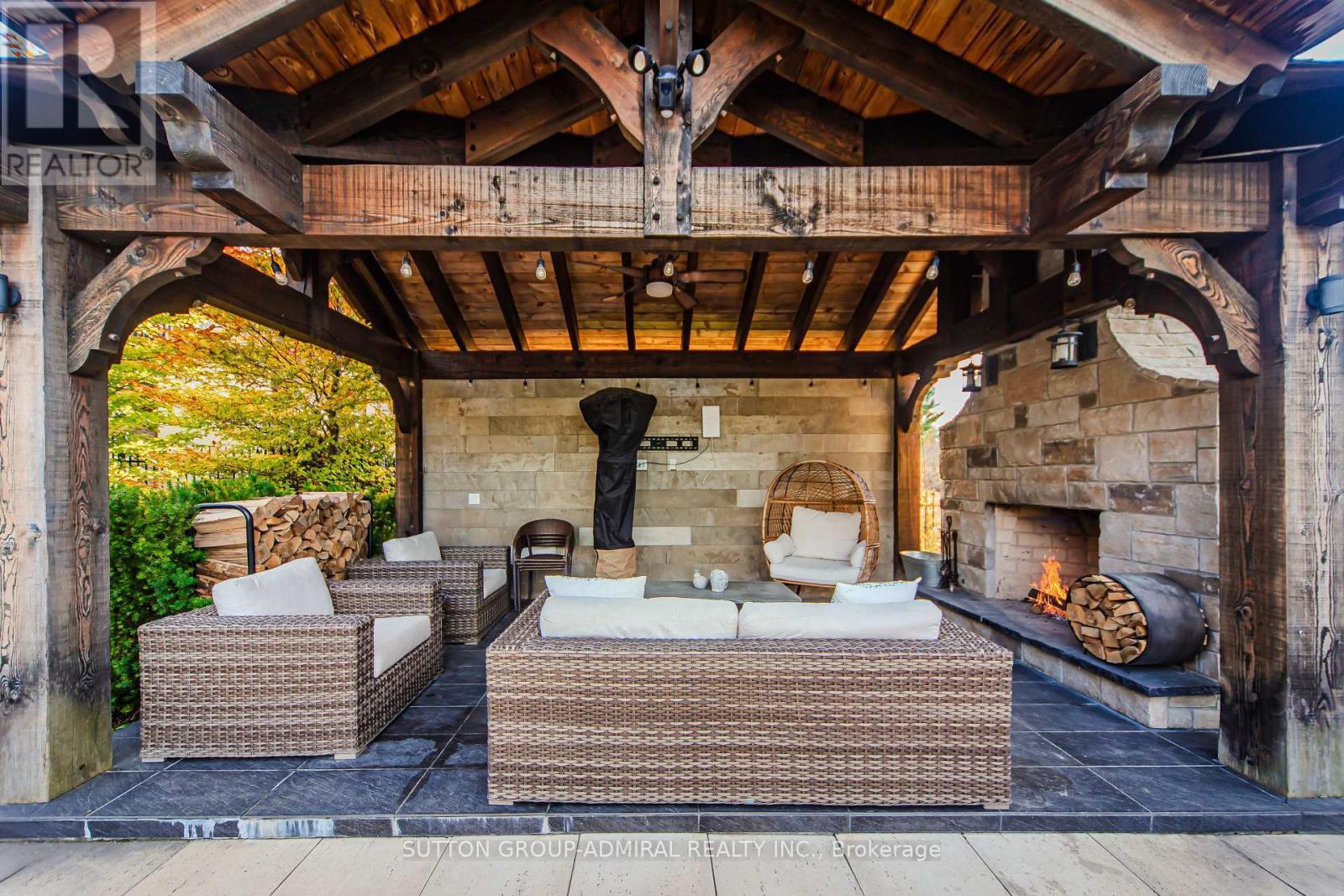 16 Bluff Trail, King, ON - Outdoor With Deck Patio Veranda With Exterior