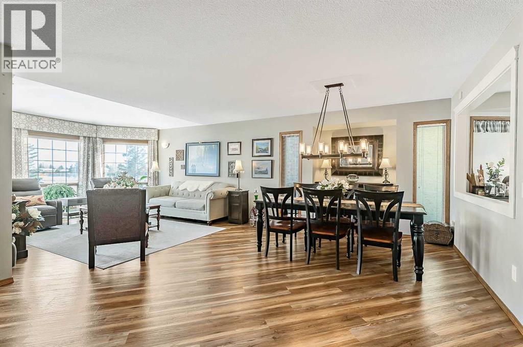 607 9 Street Se, High River, AB - Indoor