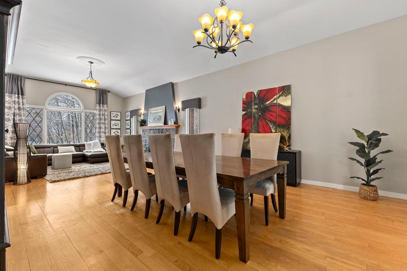 Salle à manger - 3059 Place Palomino, Saint-Lazare, QC - Indoor Photo Showing Dining Room