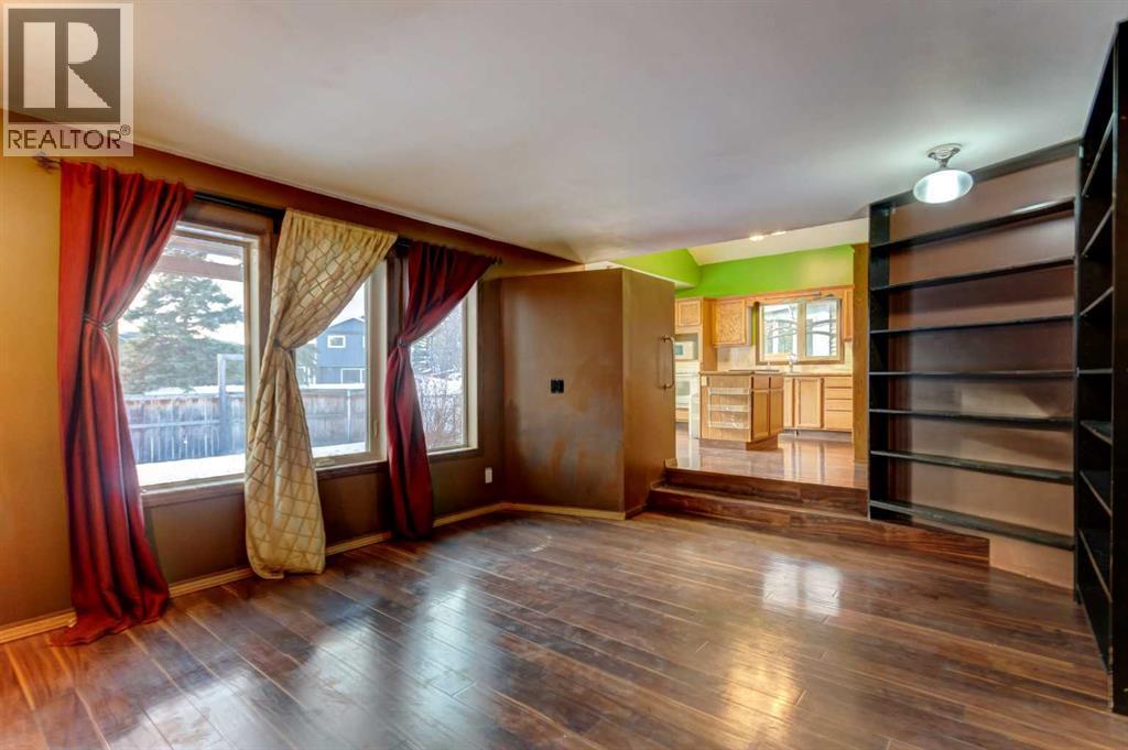 184 Riverbend Drive Se, Calgary, AB - Indoor Photo Showing Other Room