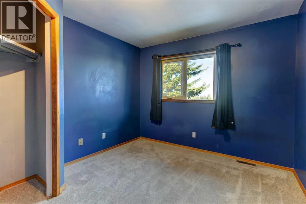 184 Riverbend Drive Se, Calgary, AB - Indoor Photo Showing Other Room