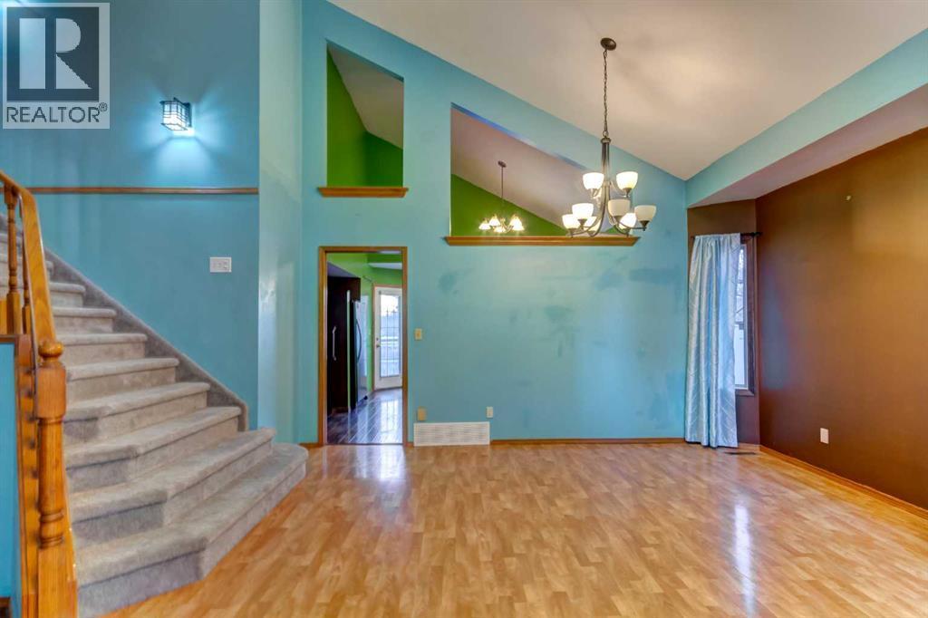 184 Riverbend Drive Se, Calgary, AB - Indoor Photo Showing Other Room