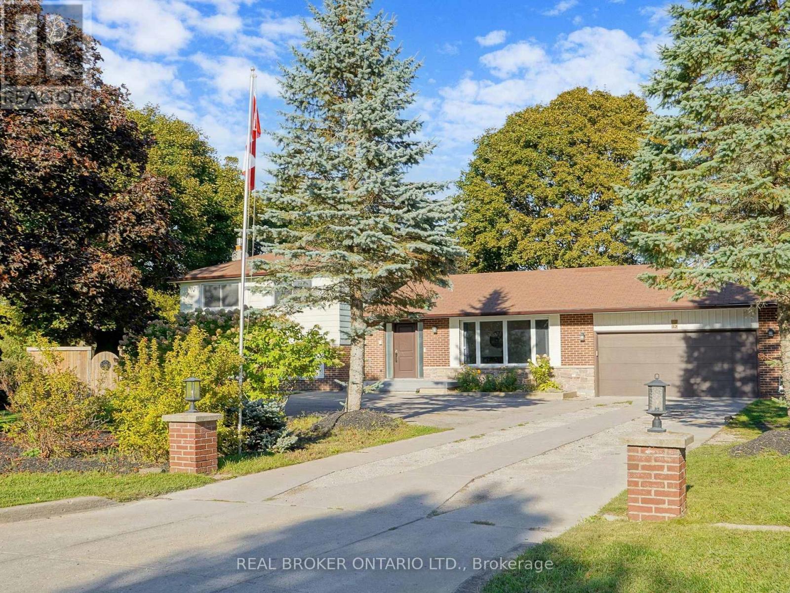15 Jasmine Crescent, Whitchurch-Stouffville, ON - Outdoor