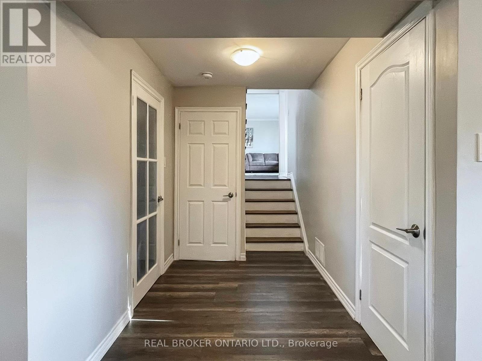 15 Jasmine Crescent, Whitchurch-Stouffville, ON - Indoor Photo Showing Other Room