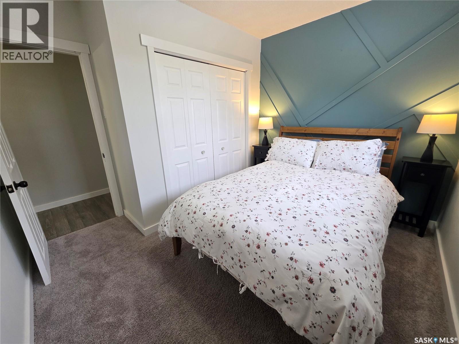 211 Allen Drive, Swift Current, SK - Indoor Photo Showing Bedroom