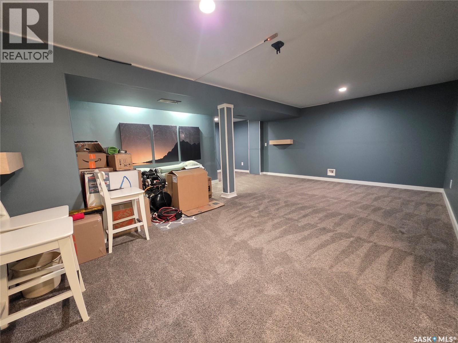 211 Allen Drive, Swift Current, SK - Indoor