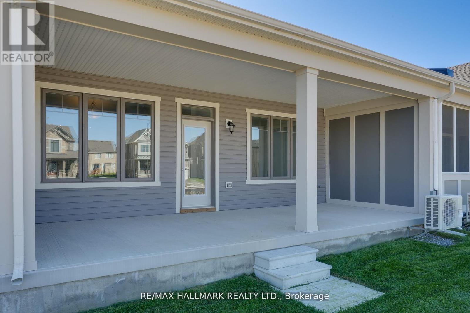 700 Sargeant Place, Innisfil, ON - Outdoor With Deck Patio Veranda