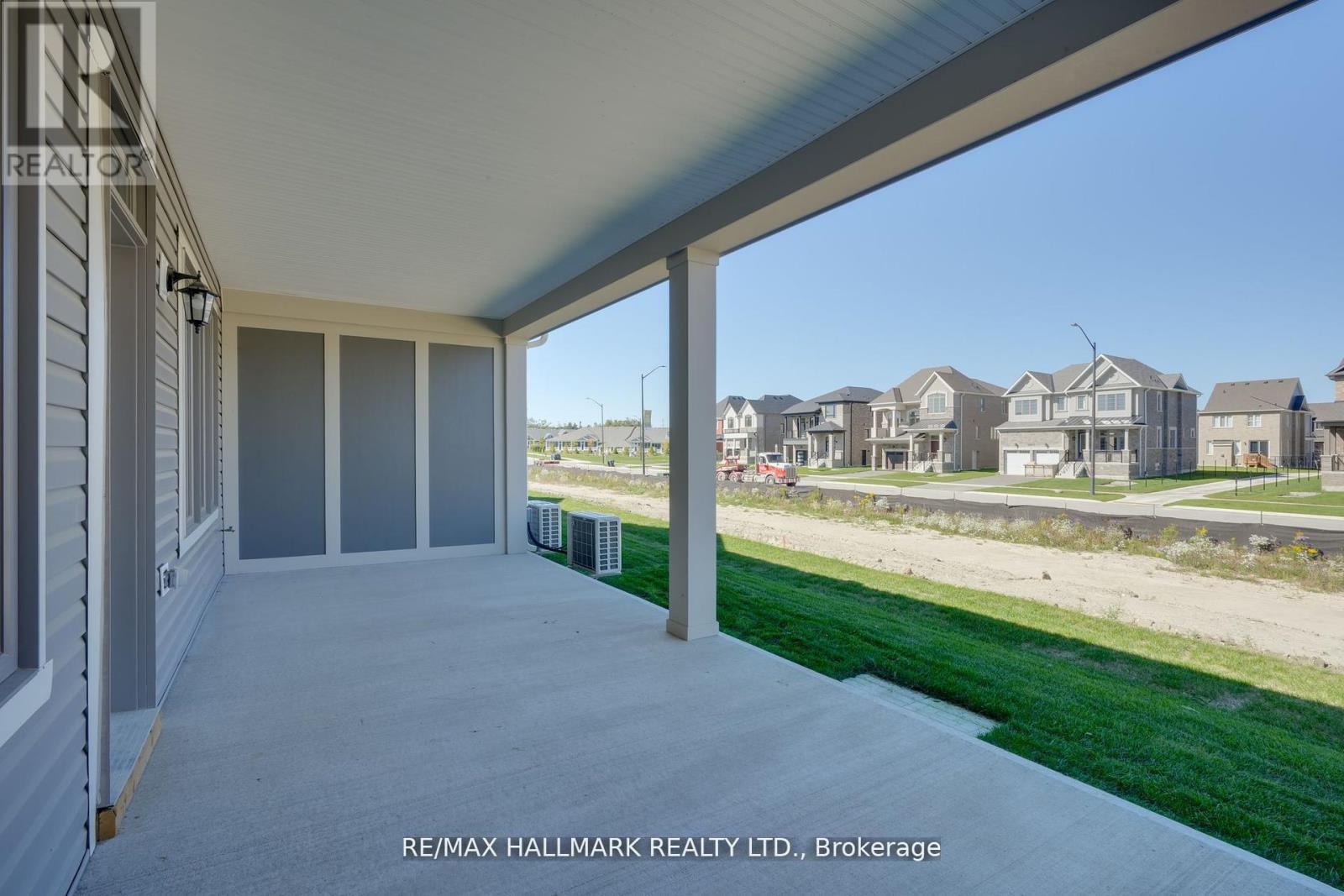 700 Sargeant Place, Innisfil, ON - Outdoor With Exterior