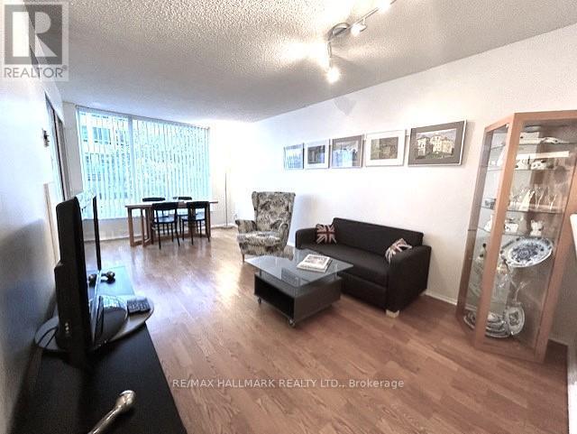 216 - 92 King Street E, Toronto, ON - Indoor