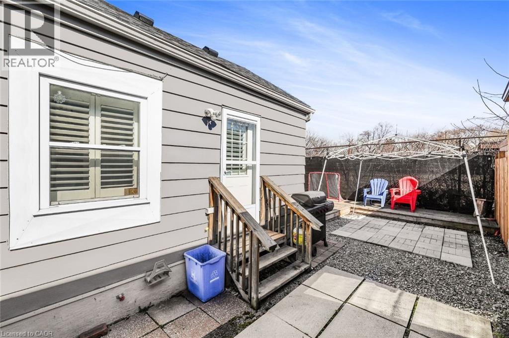 410 Cope Street, Hamilton, ON - Outdoor With Exterior