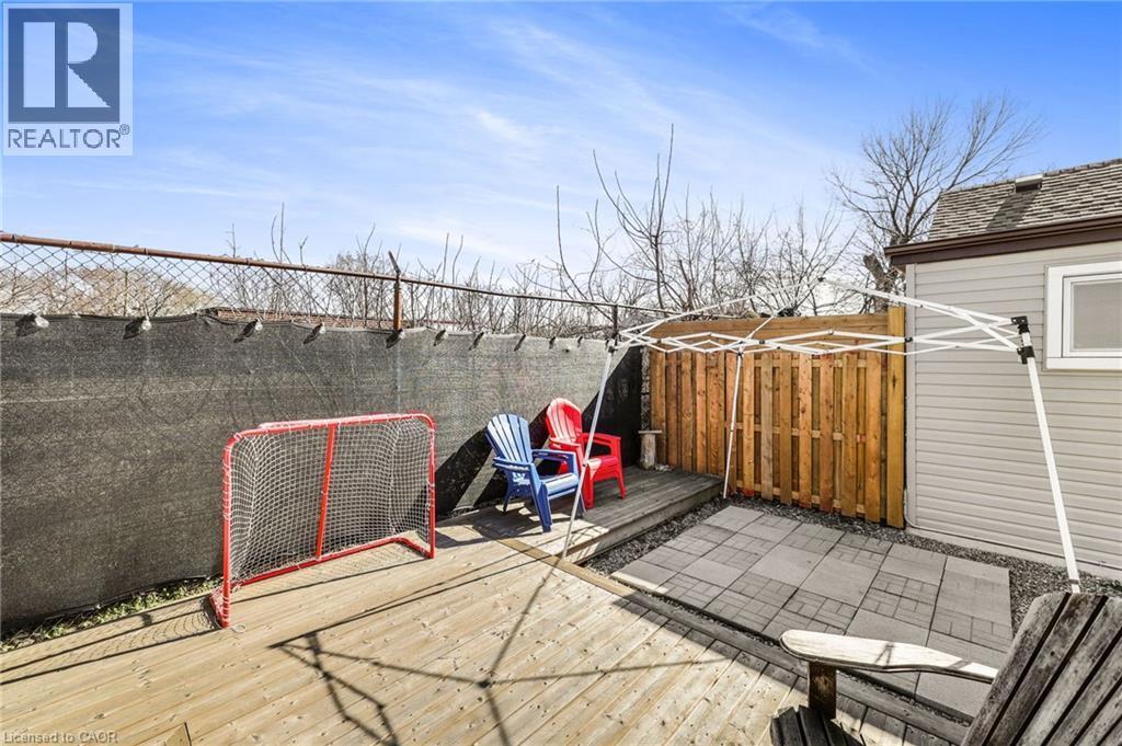 410 Cope Street, Hamilton, ON - Outdoor