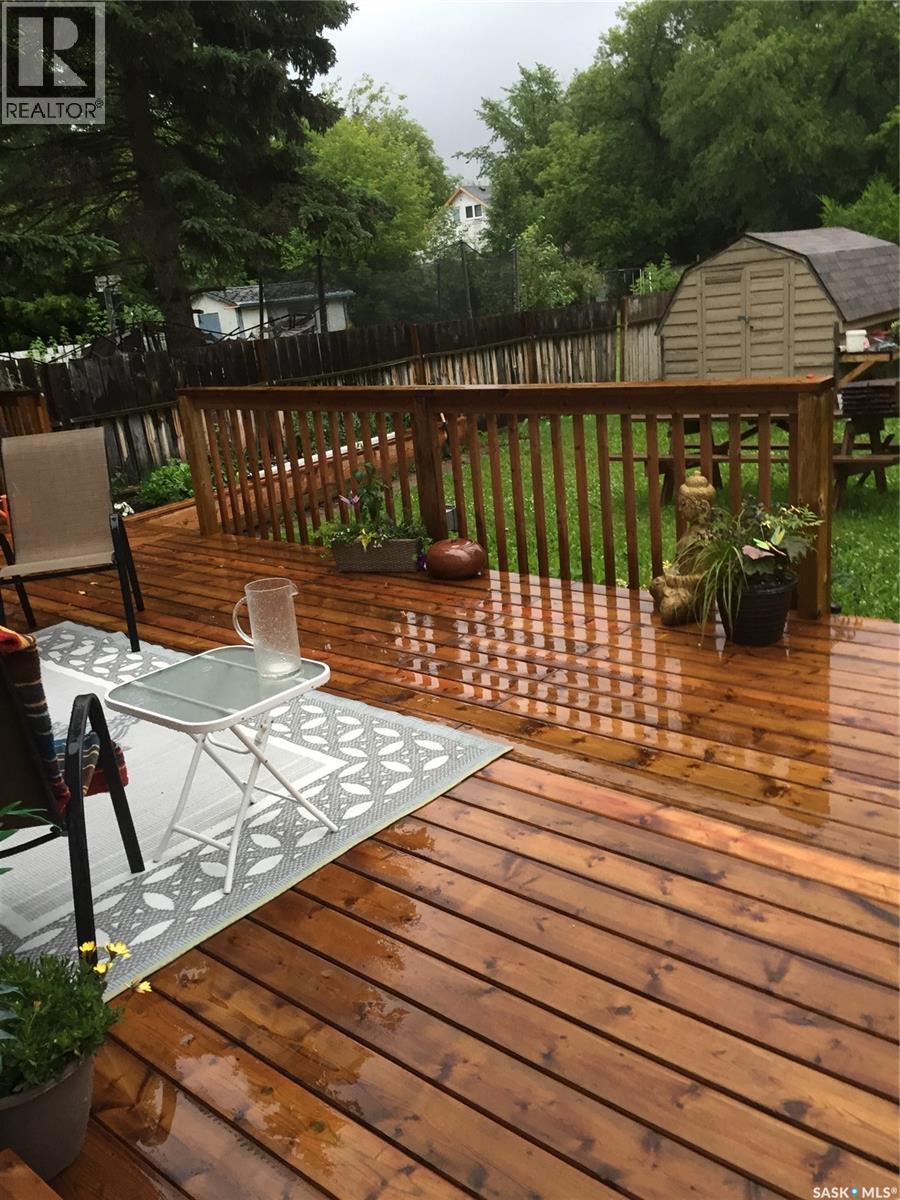 59 Haultain Avenue, Yorkton, SK - Outdoor With Deck Patio Veranda