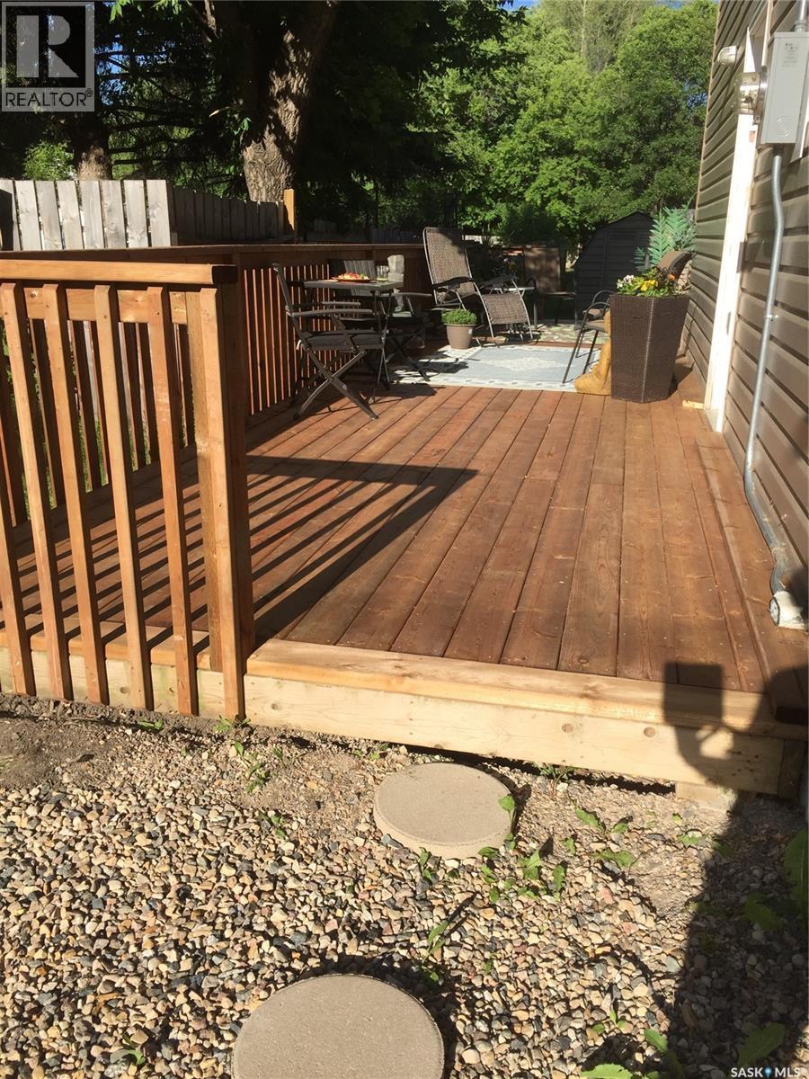 59 Haultain Avenue, Yorkton, SK - Outdoor With Deck Patio Veranda