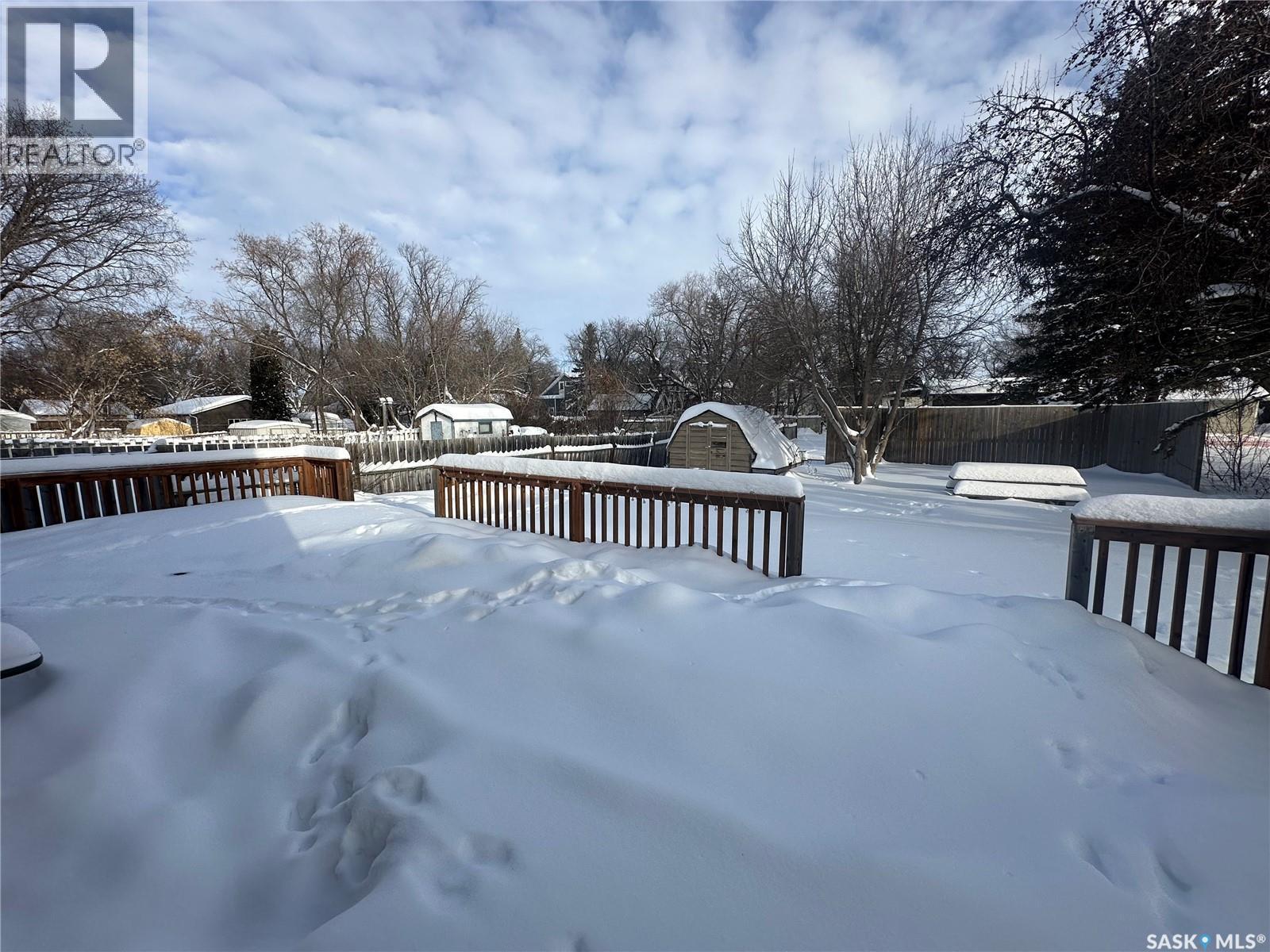 59 Haultain Avenue, Yorkton, SK - Outdoor