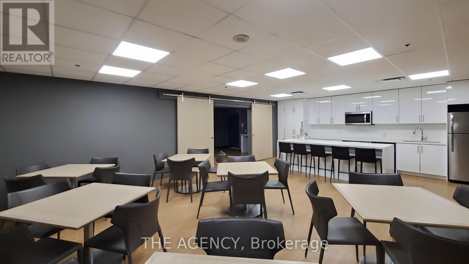 119 - 60 Southport Street N, Toronto, ON - Indoor