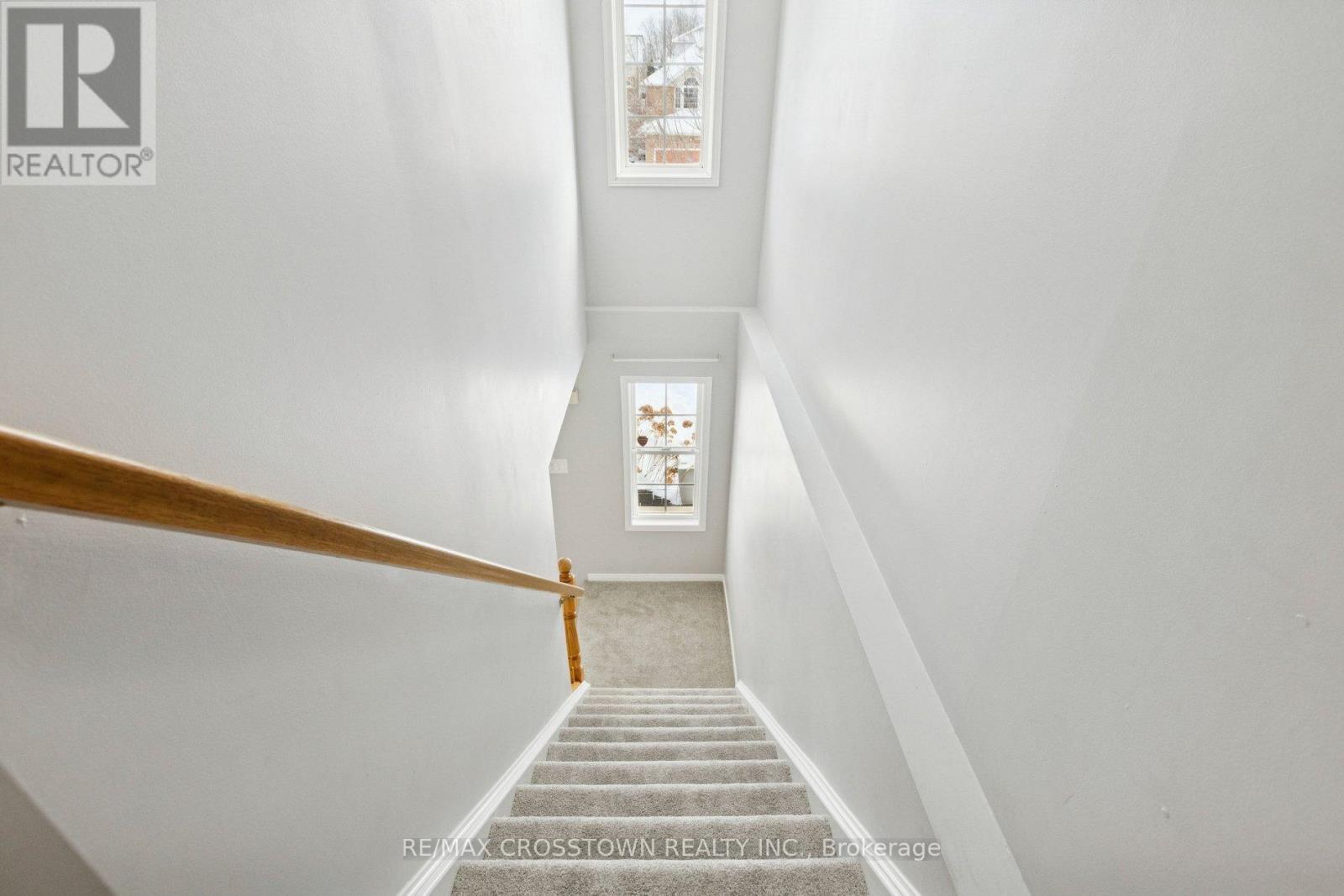 52 Gibb Street, Cambridge, ON - Indoor Photo Showing Other Room