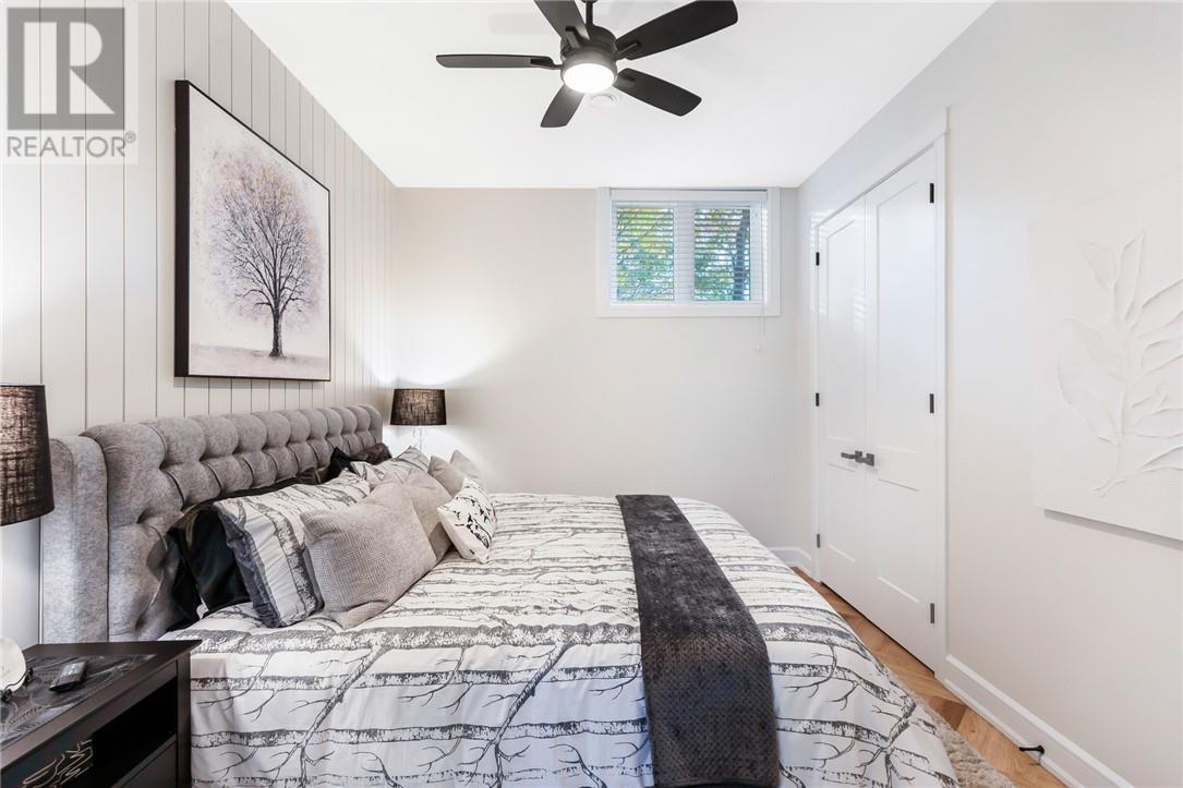 20 Breezehill Road, Skead, ON - Indoor Photo Showing Bedroom