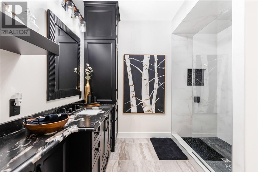 20 Breezehill Road, Skead, ON - Indoor Photo Showing Bathroom