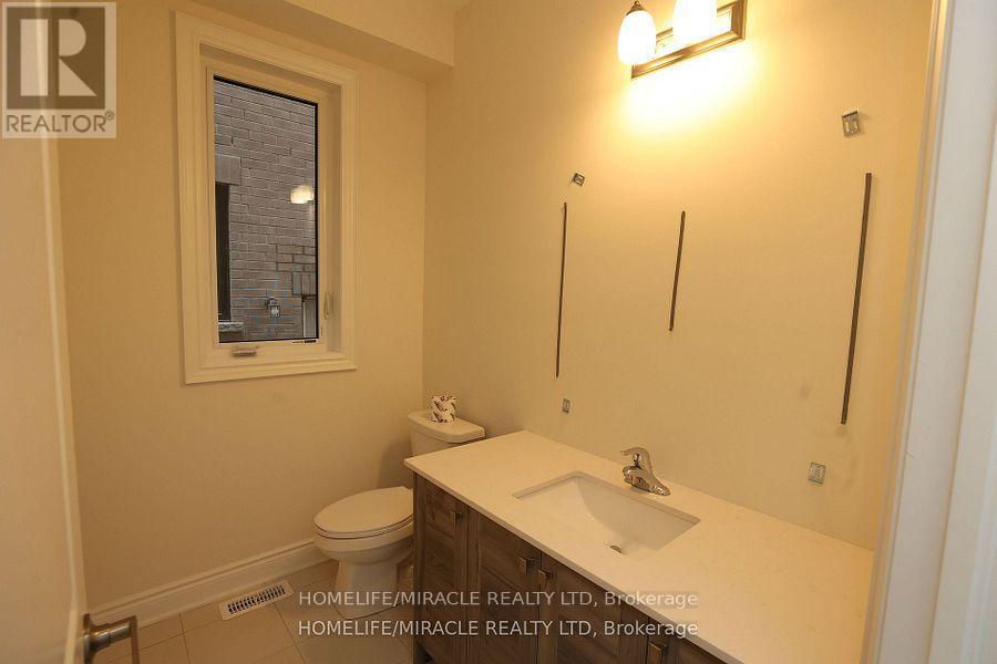 11 Calabria Drive, Caledon, ON - Indoor Photo Showing Bathroom