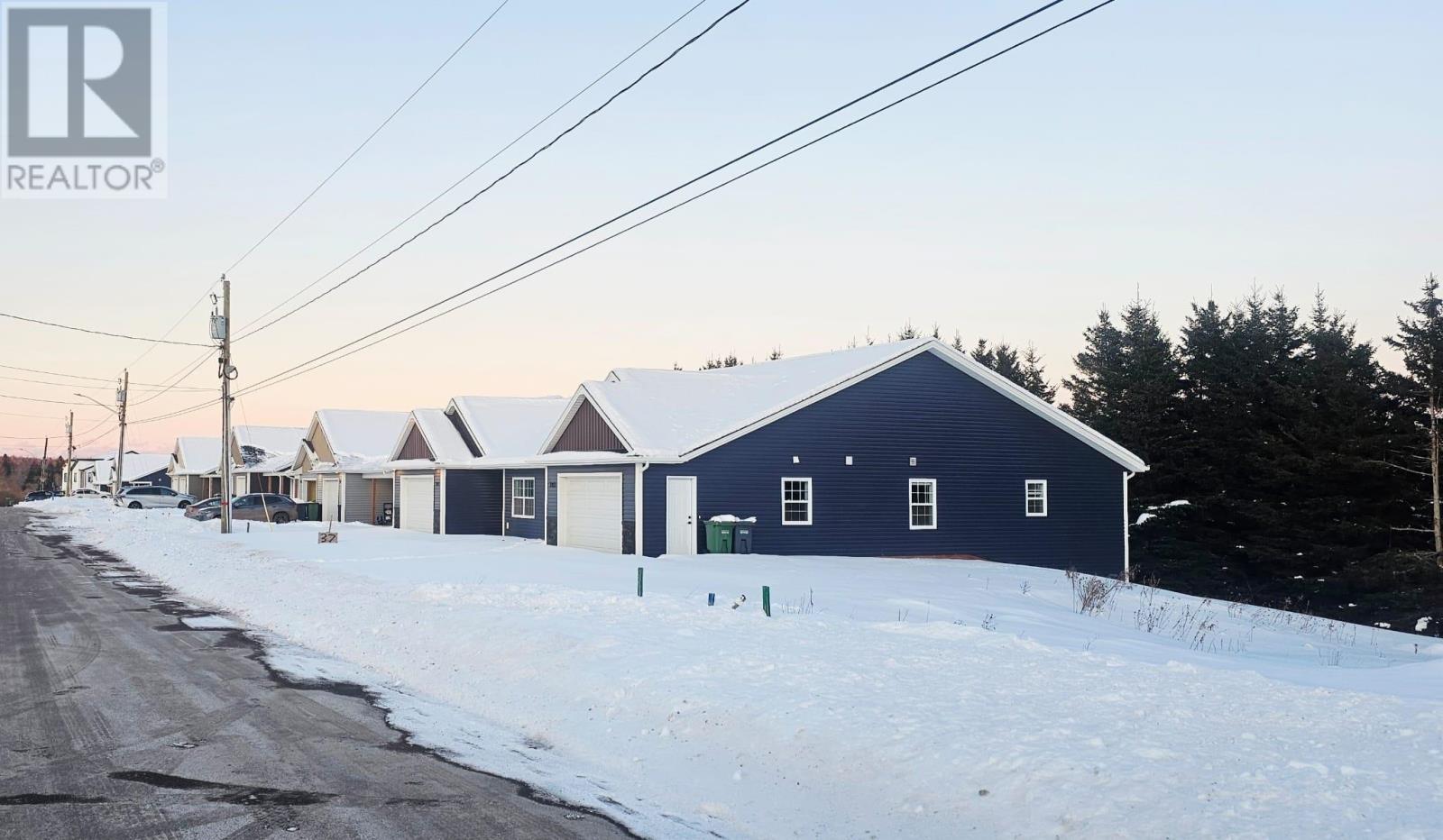 201-203 Stanmol Drive, Charlottetown, PE - Outdoor