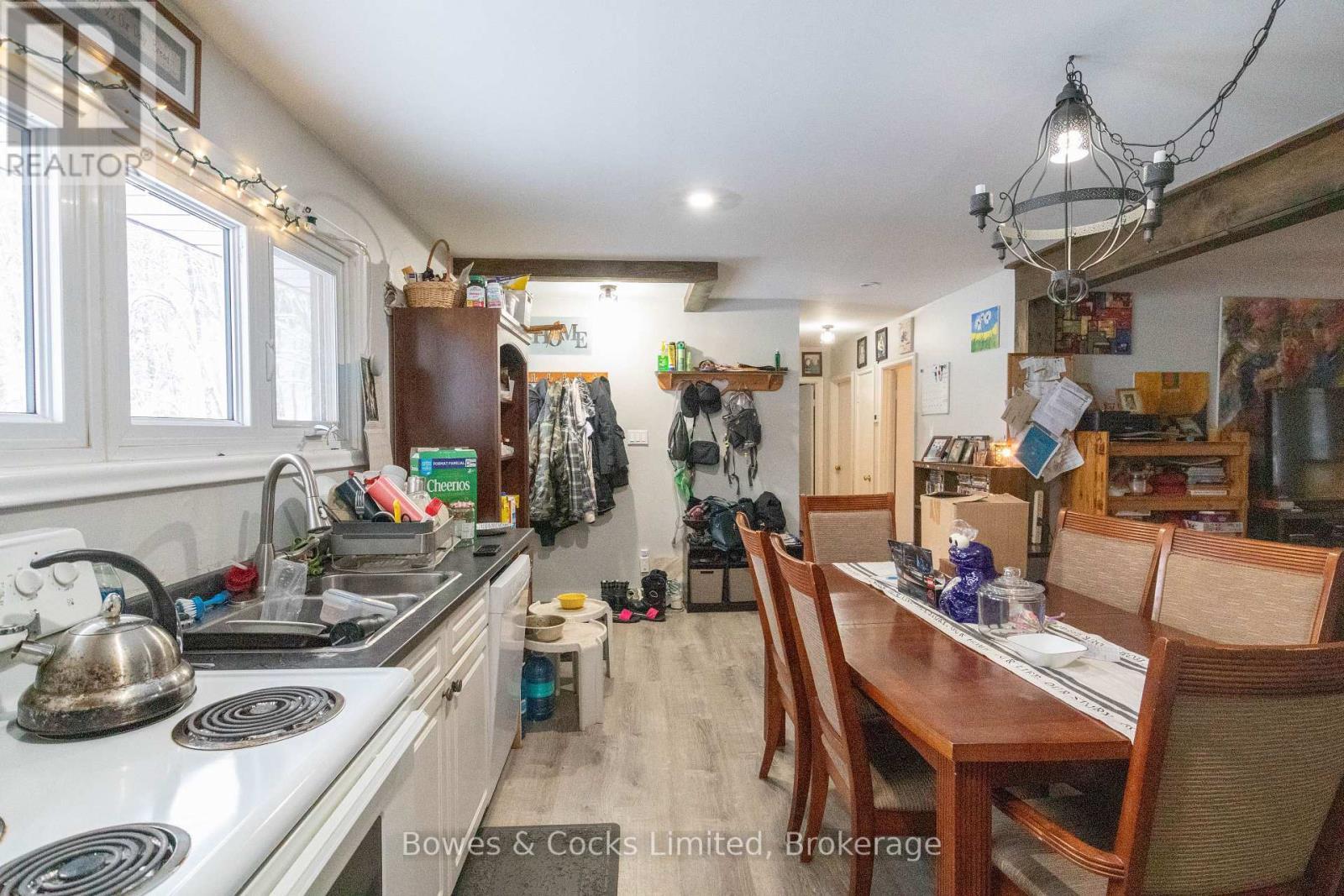 1052 Estates Road, Highlands East (Bicroft Ward), ON - Indoor