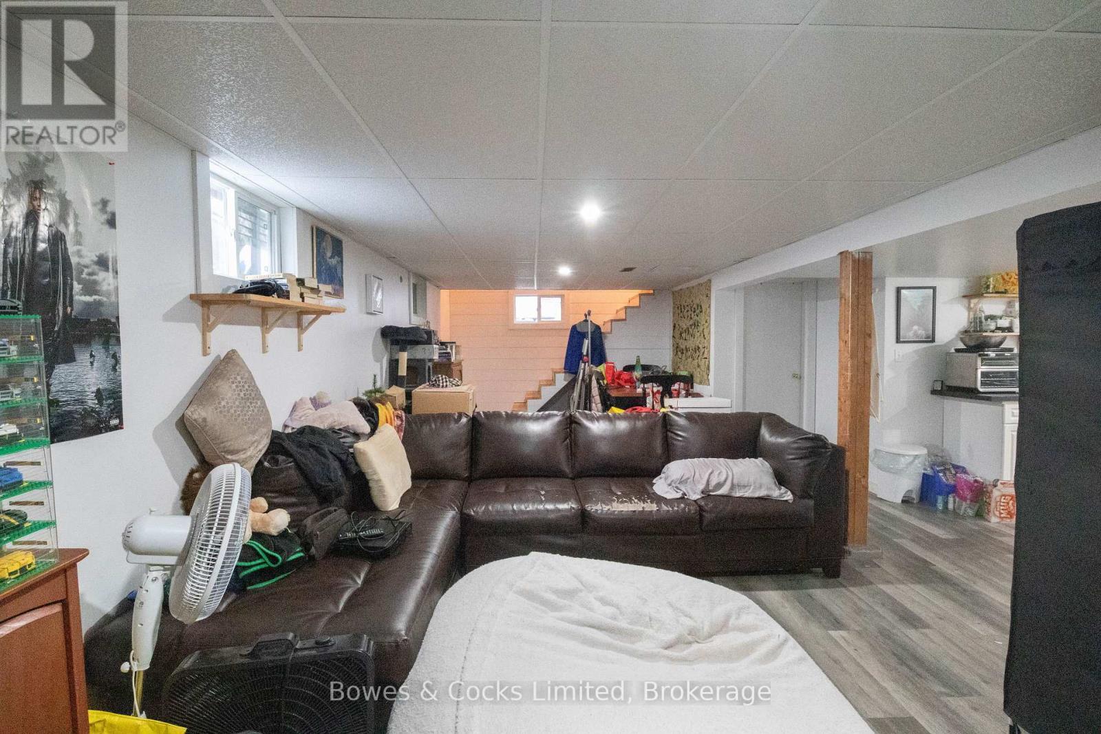 1052 Estates Road, Highlands East (Bicroft Ward), ON - Indoor