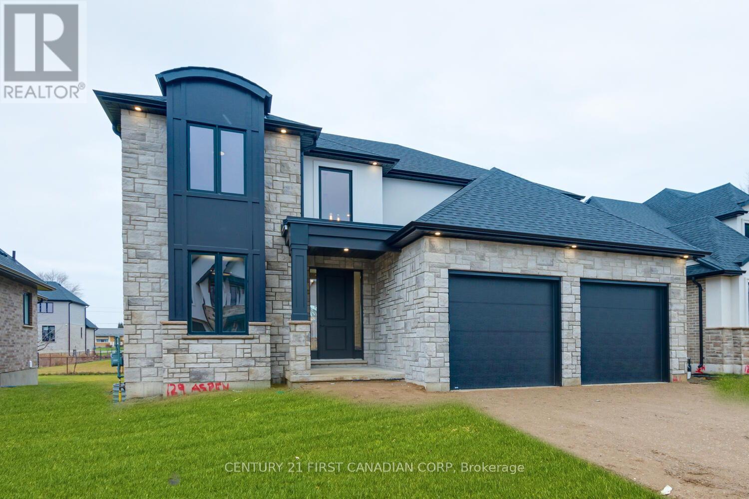 129 Aspen Circle, Thames Centre (Thorndale), ON - Outdoor