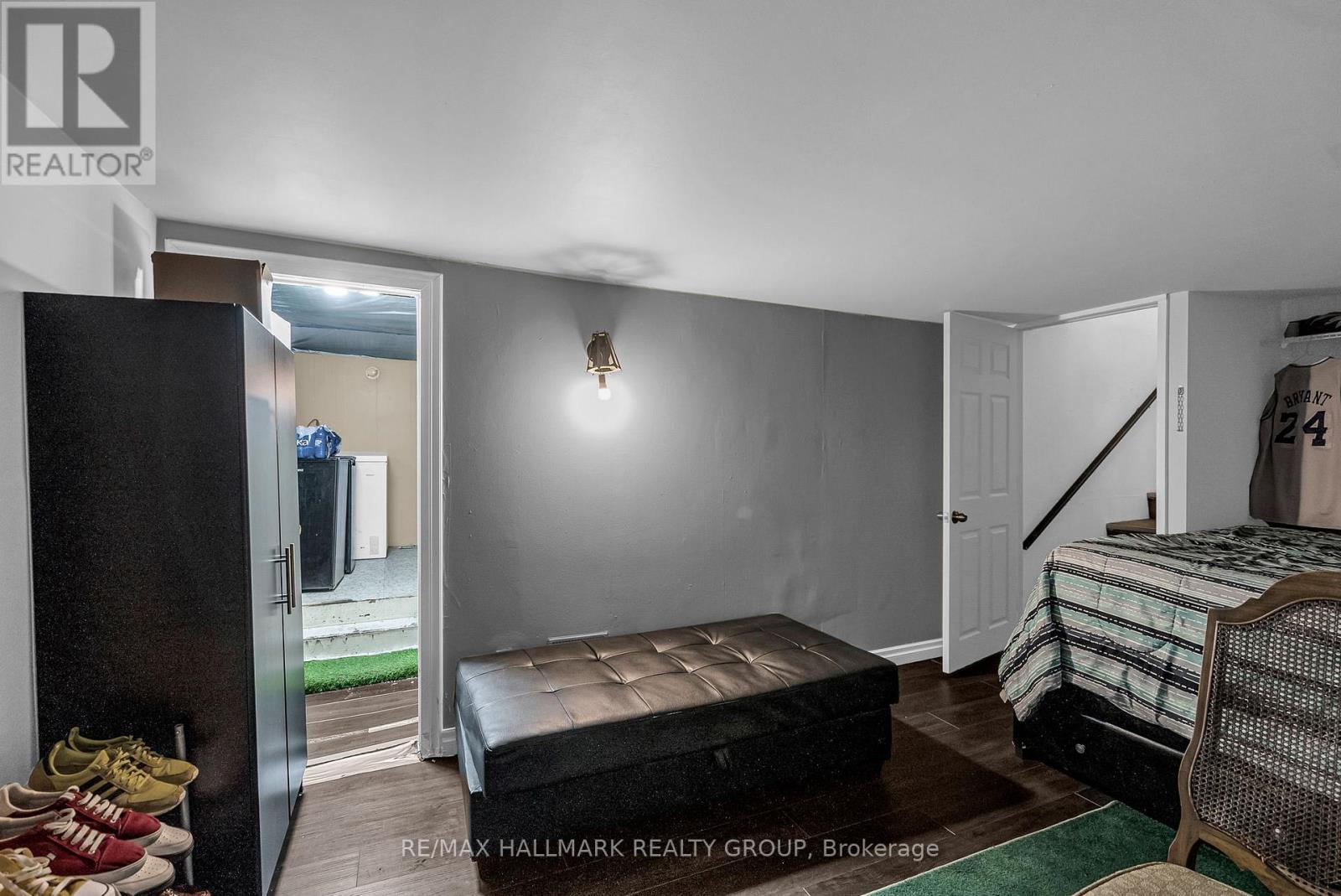 230 Alice Street, Cornwall, ON - Indoor