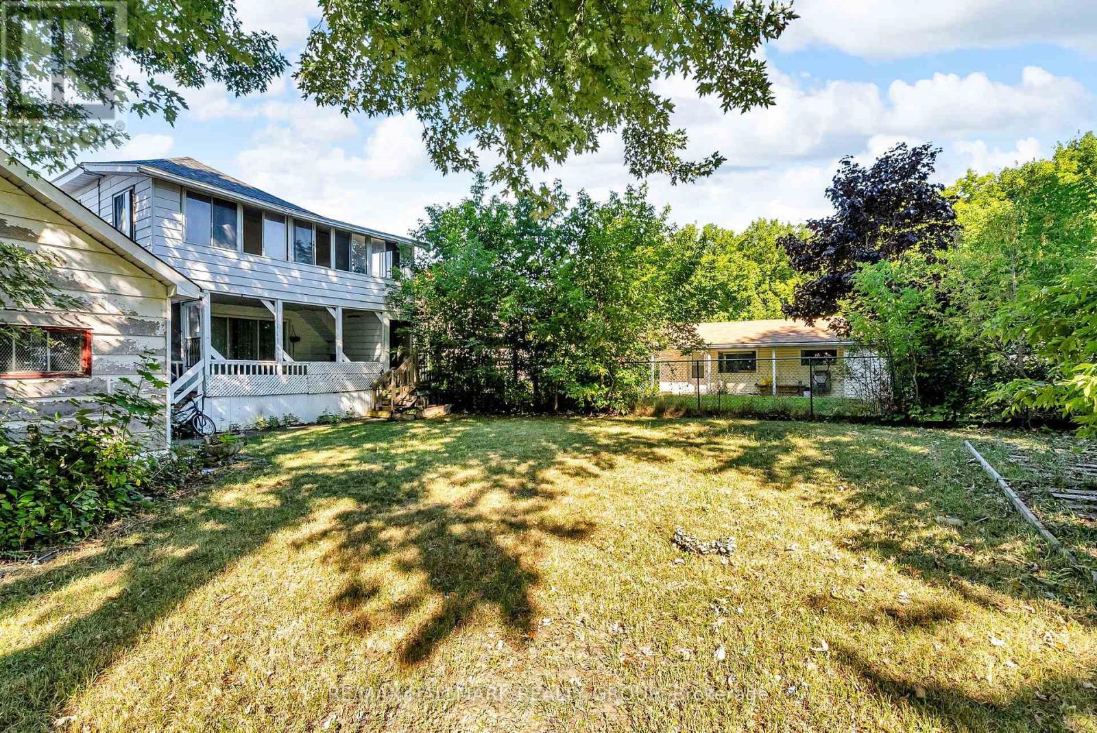 230 Alice Street, Cornwall, ON - Outdoor