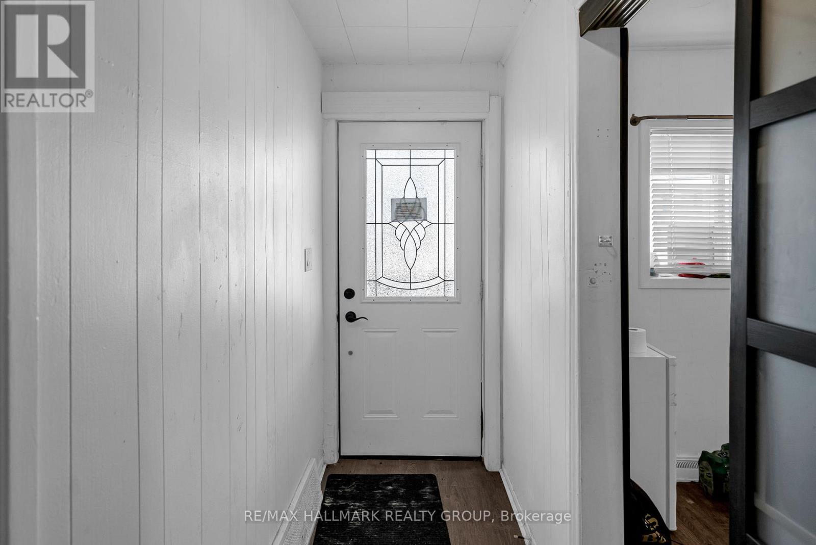 230 Alice Street, Cornwall, ON - Indoor Photo Showing Other Room