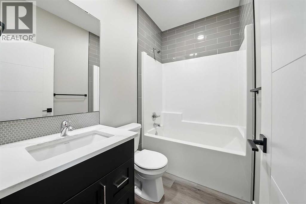 25 Murphy Close, Blackfalds, AB - Indoor Photo Showing Bathroom