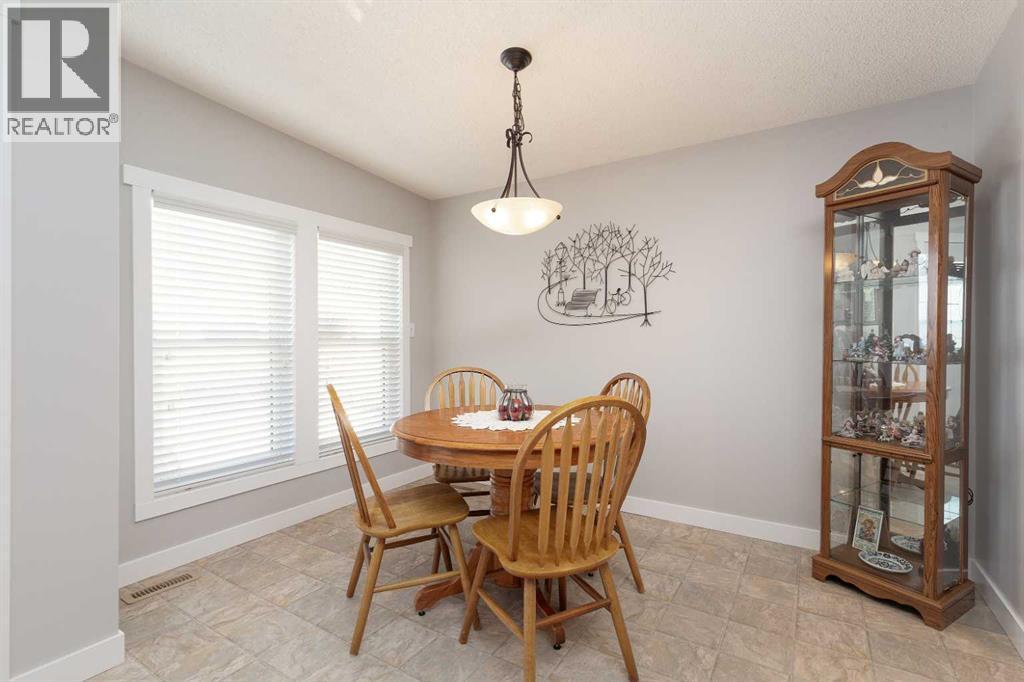 2918 30 Avenue S, Lethbridge, AB