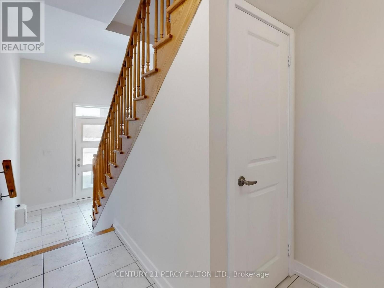 206 - 2550 Castlegate Crossing, Pickering, ON - Indoor Photo Showing Other Room