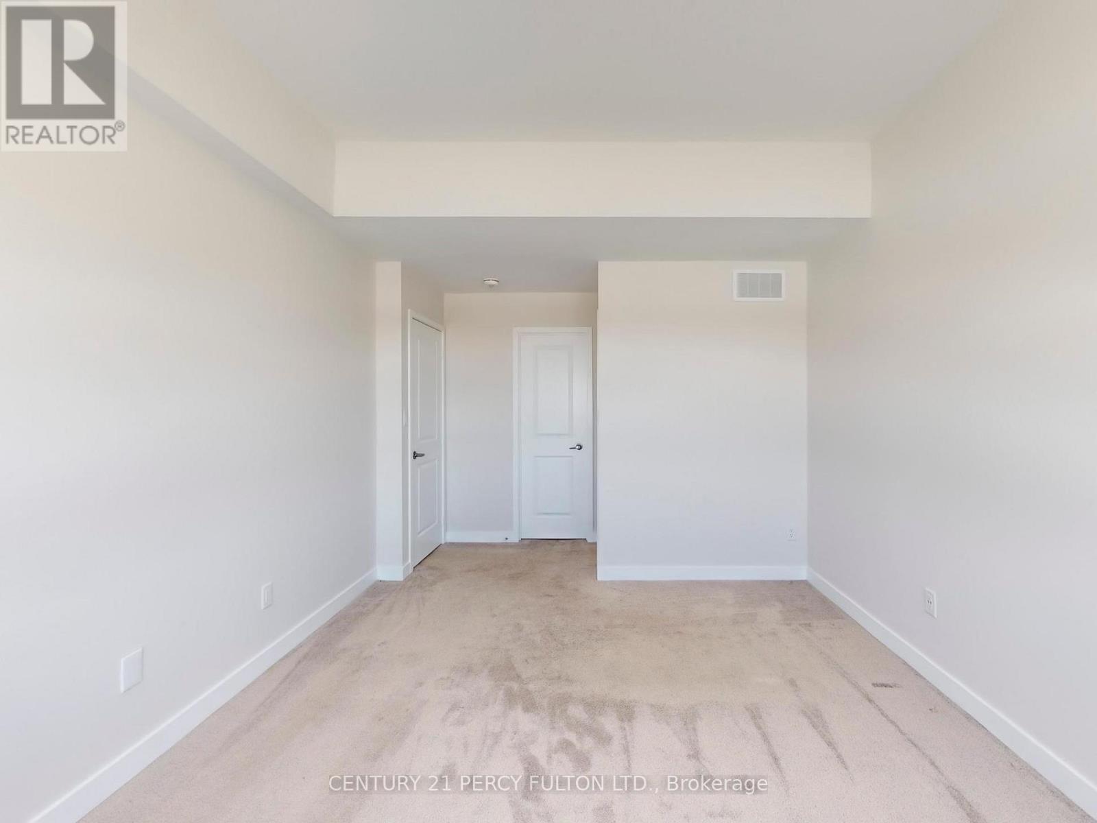 206 - 2550 Castlegate Crossing, Pickering, ON - Indoor Photo Showing Other Room