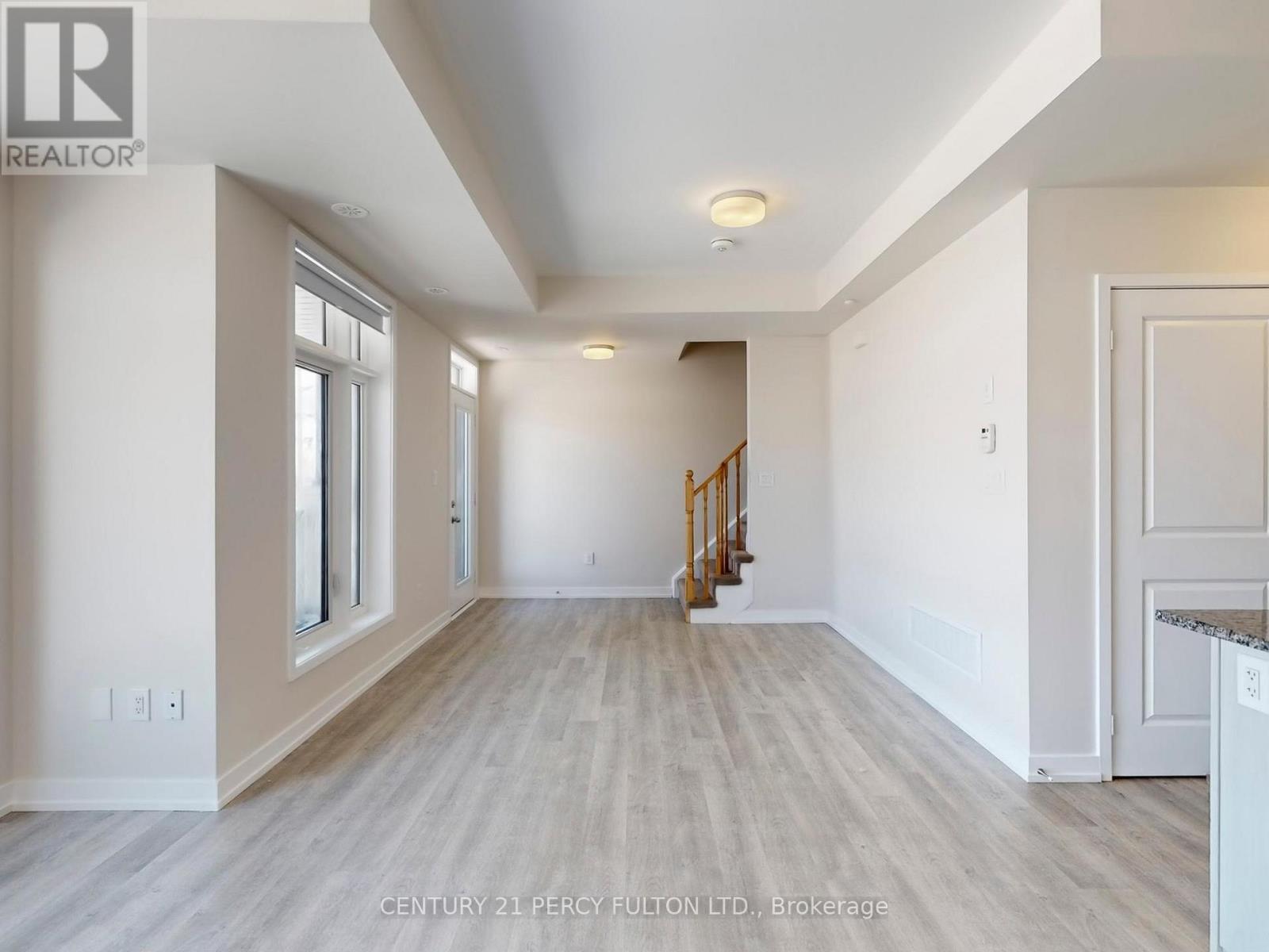 206 - 2550 Castlegate Crossing, Pickering, ON - Indoor Photo Showing Other Room