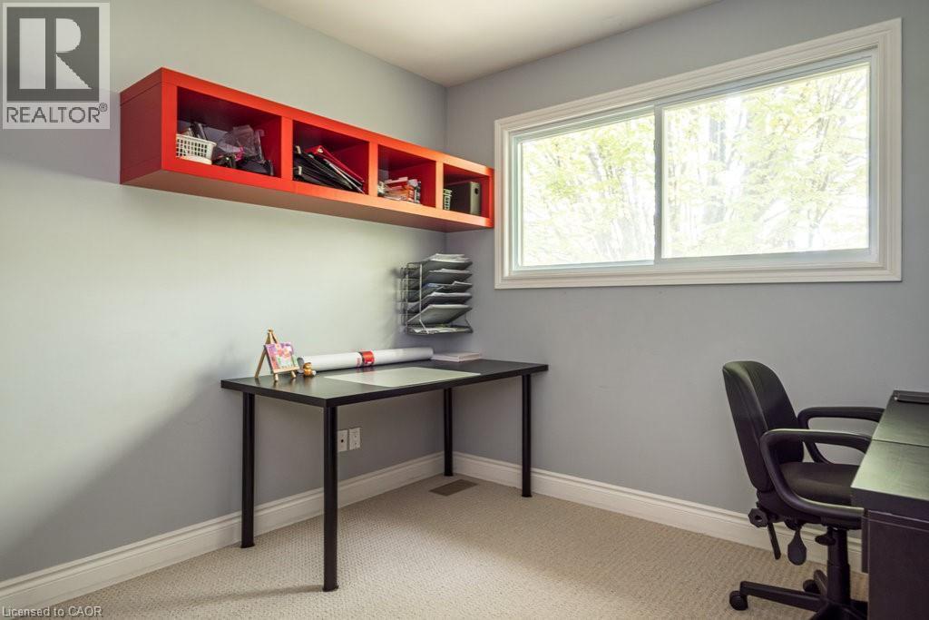 Office featuring light colored carpet and baseboards - 330 Strathcona Drive, Burlington, ON - Indoor Photo Showing Office